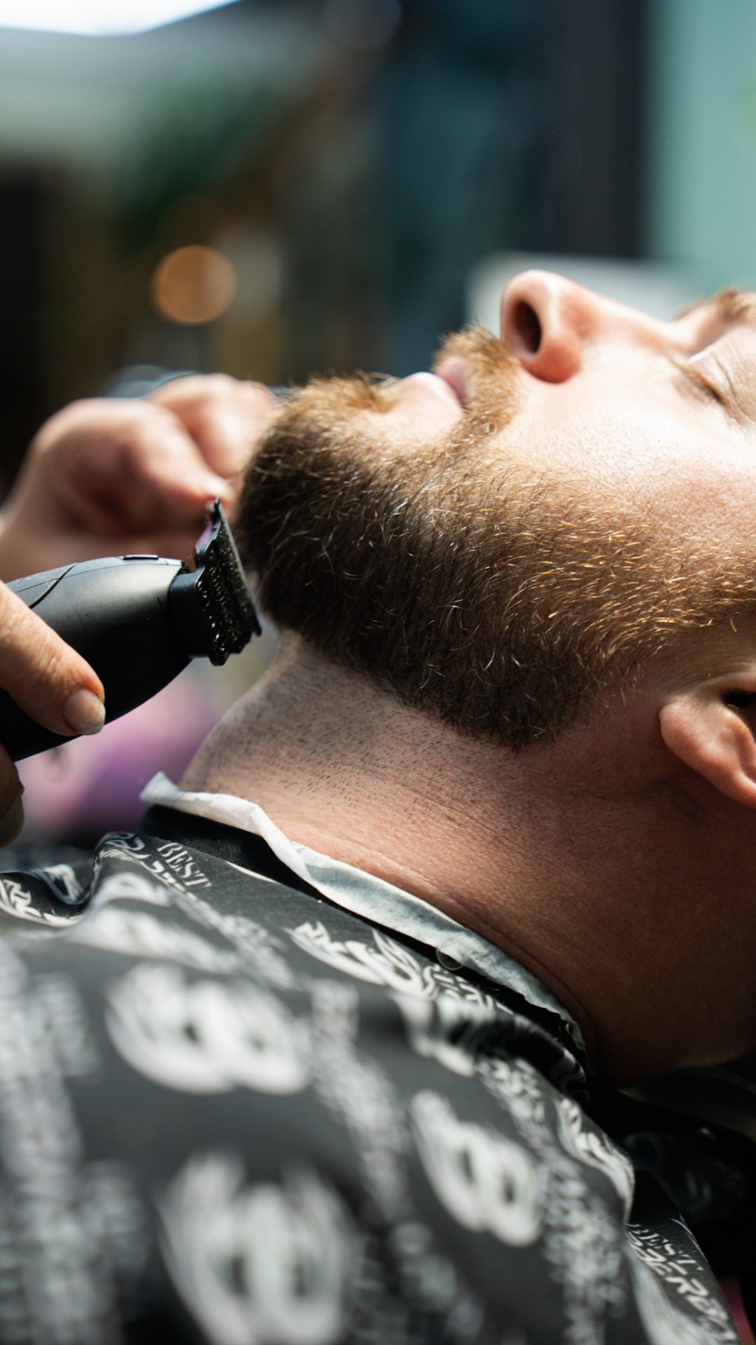 Beard trim at Best Barber Shop